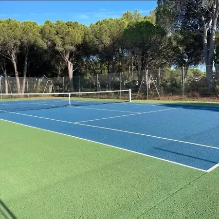 Chez K&d Cocooning, Piscine, Tennis *